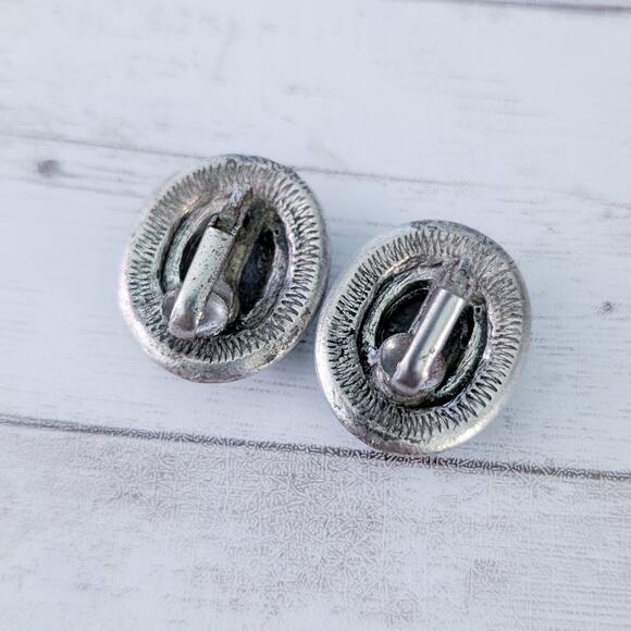 Vintage Clip On Earrings Dark Silver Tone & Muted Dusky Green - Picture 5 of 5